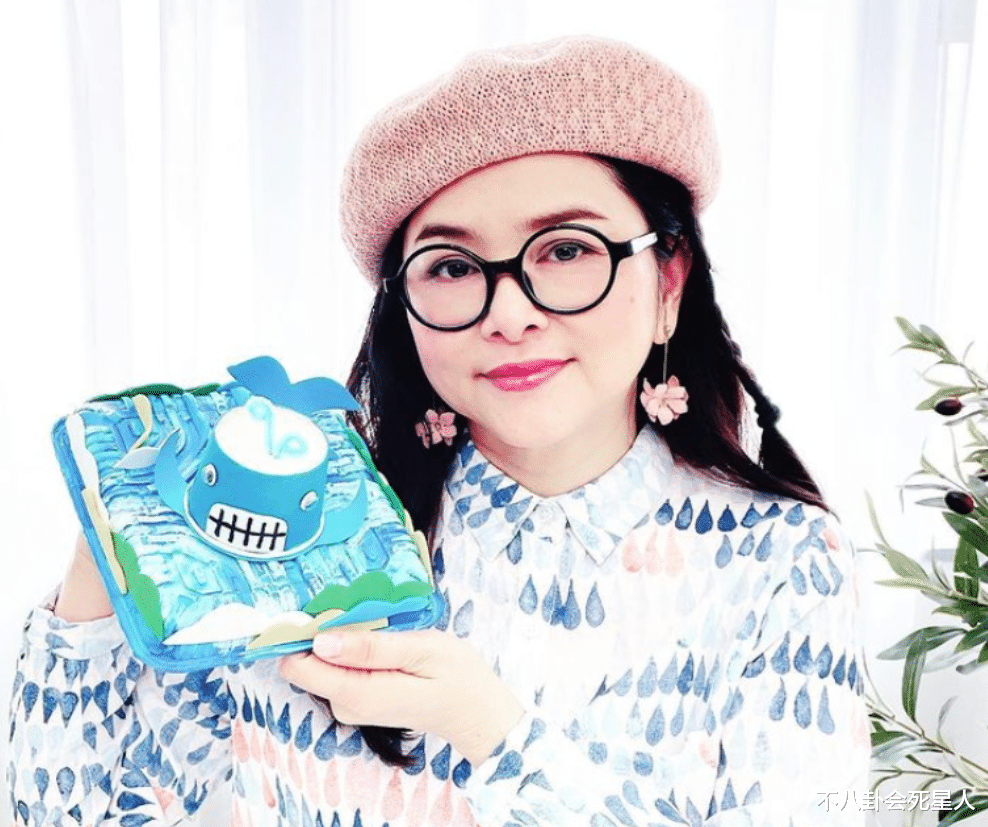 王心凌|“甜妹”女星人到中年: 割子宫、走美艳风，有人脸成“发面馒头”