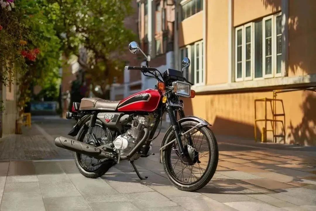 新一代本田CG125正式上市,撞脸幸福125