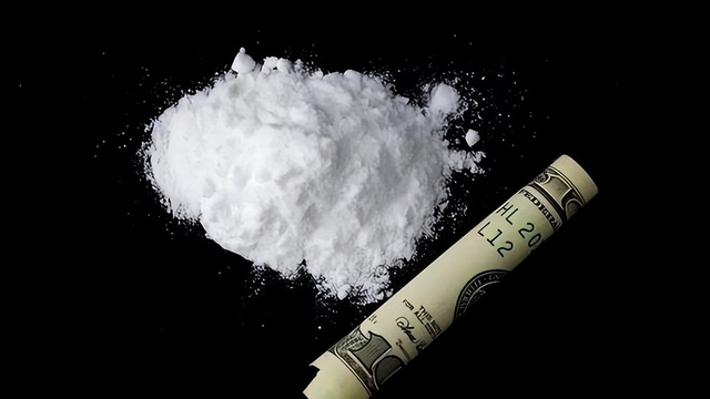 湖南女毒枭带全村贩毒,被判死刑很平淡:我的故事比"红蜘蛛"精彩