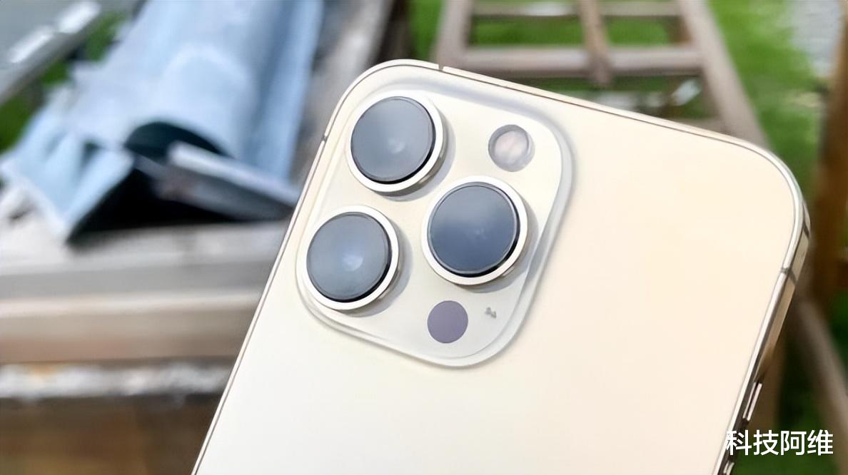 苹果|iPhone13 Pro系列最新售价确定，全系重回低价，加速为新机让路