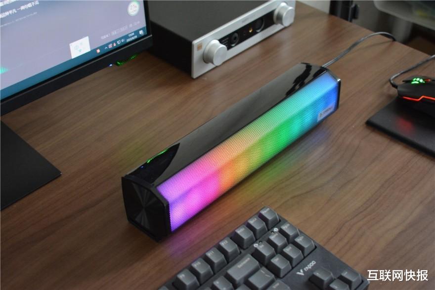 钛度幻动精灵Q1，不到百元的RGB音响，性能是真不错