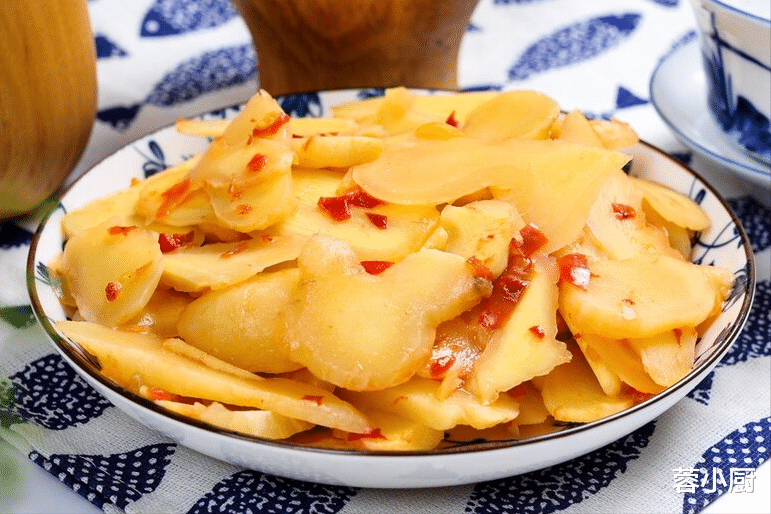 快入伏了，建议：多吃3绿3黄，少食2果，祛暑安心，三伏天少遭罪