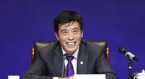 |无可奈何！学鹏&修维宁愿无球可踢也要讨薪，蒿俊闵和武汉队决裂