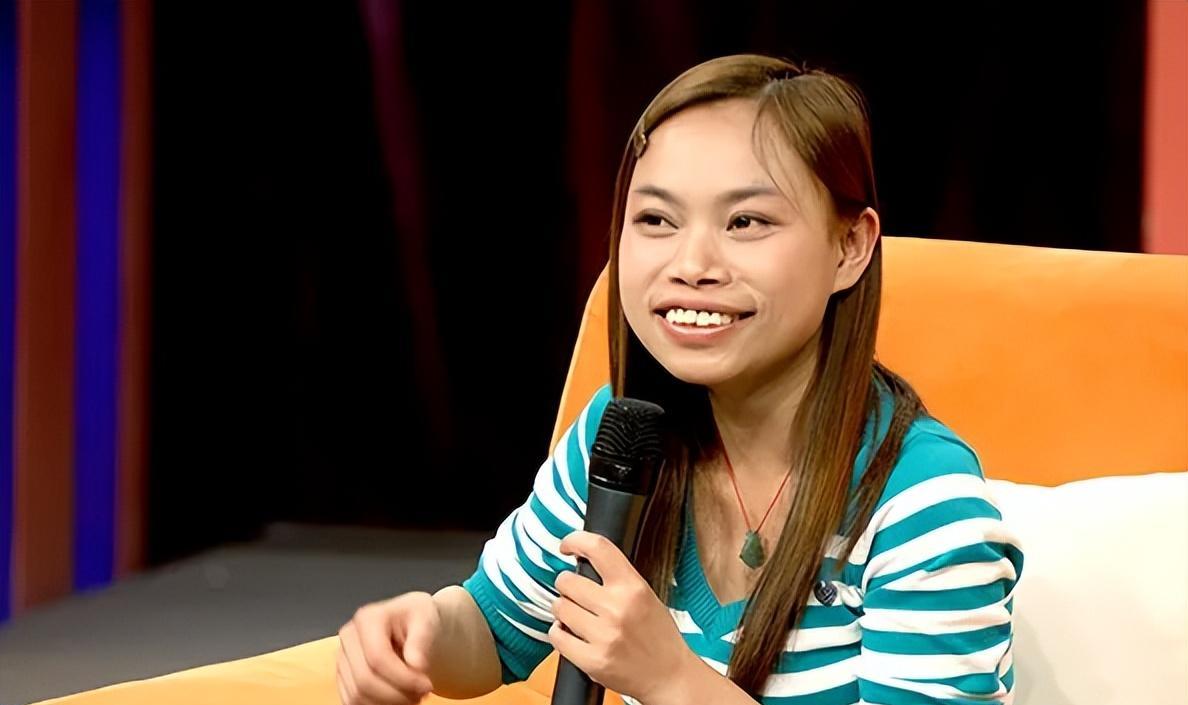 凤姐|“过气网红”罗玉凤:曾为出名肆无忌惮,在美国11年活的不如狗