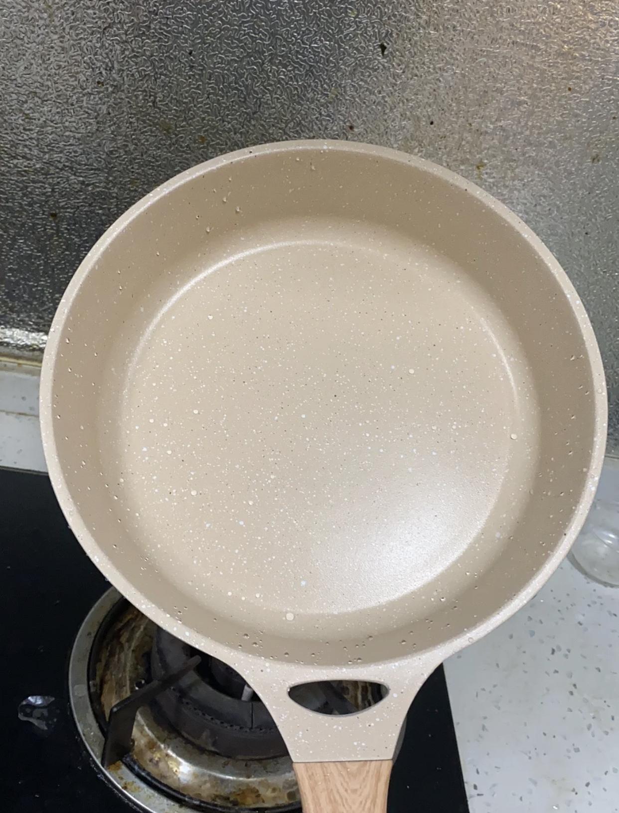 家中常用的锅具挑选技巧,照着买不被坑!这是换过3口得来的经验