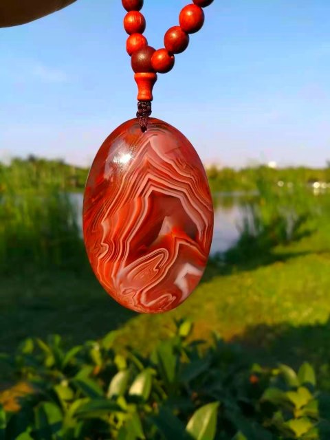 苏富比|红河有“石” 璀璨夺目