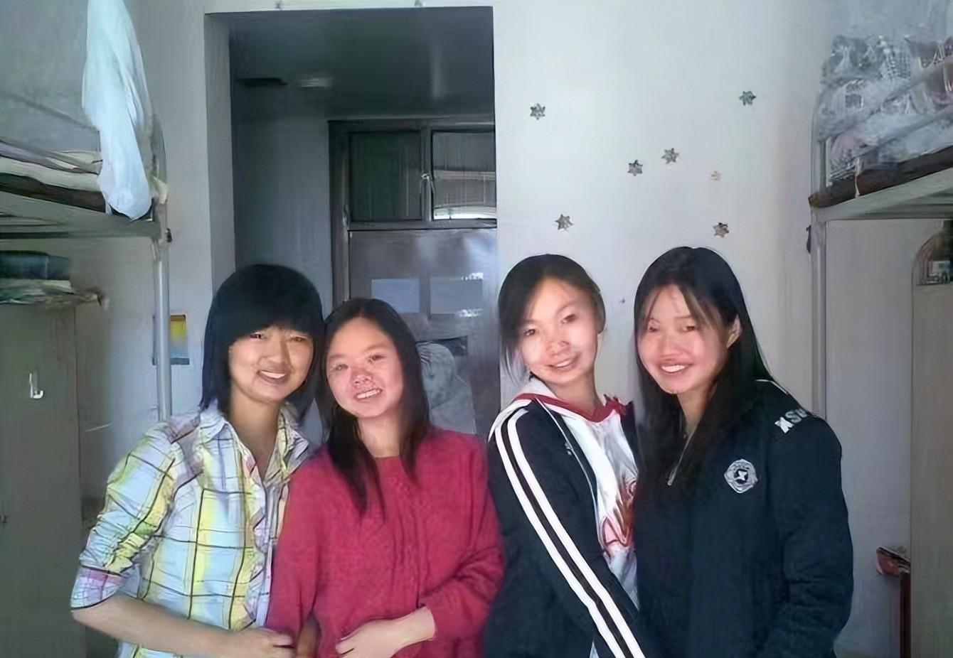 我80后,做5年空姐,没能跟土豪谈场恋爱,执飞时经常收到小纸条