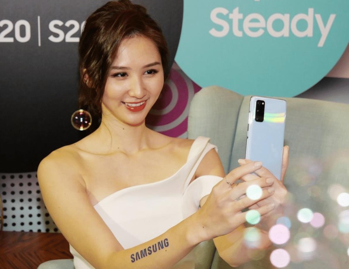 三星|2K屏+100倍变焦，三星旗舰降价1900元，总算良心了