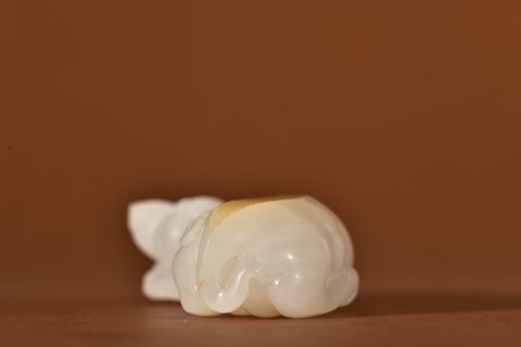 和田玉籽料|和田玉籽料 旺财 把件