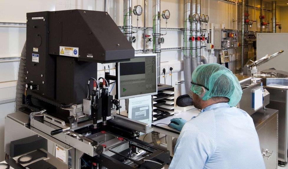 javascript|意料未及！张忠谋没想到，中芯国际赌对了，反而台积电掉坑里