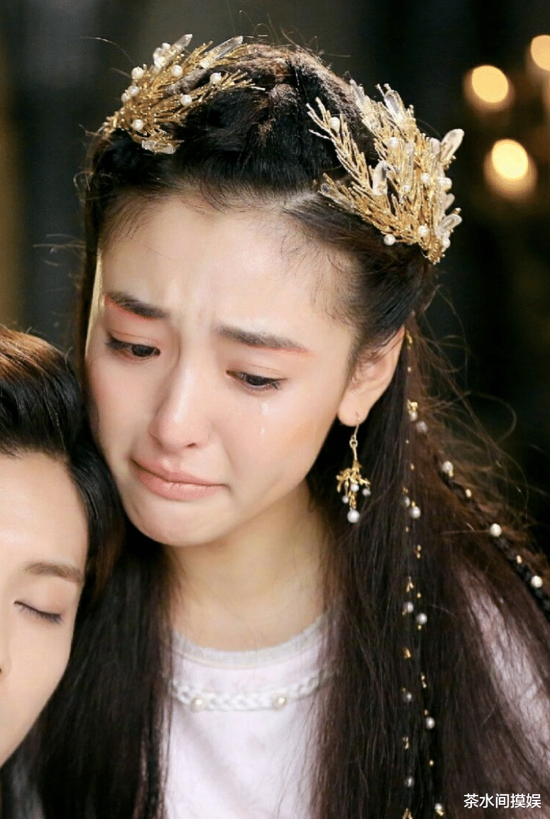 校花|娱乐圈红过的校花遍地跑,有人离婚,有人变笑话,混出头的没几个