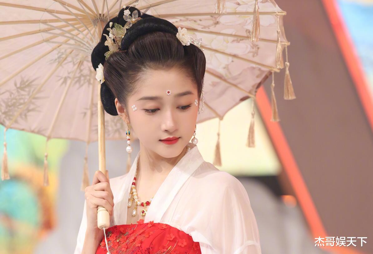 关晓彤|《offer4》关晓彤的点评一针见血，但她的选择让很多观众不敢苟同