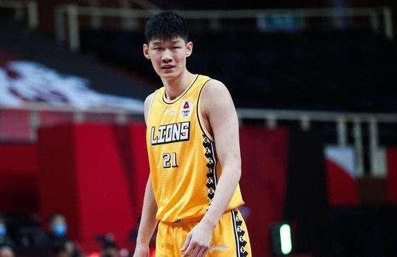 胡金秋|胡金秋重伤谁是幕后黑手？杜锋说出真相，姚明再遭球迷质疑