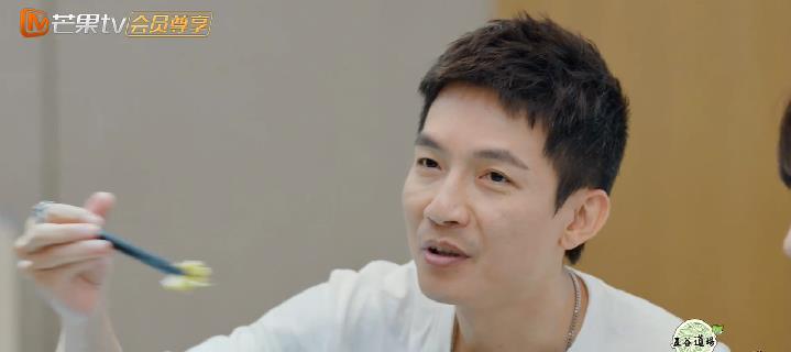 陆虎|这9.6分抽醒内娱，不装不尬，前半段笑到打鸣，后半段哭到抽搐