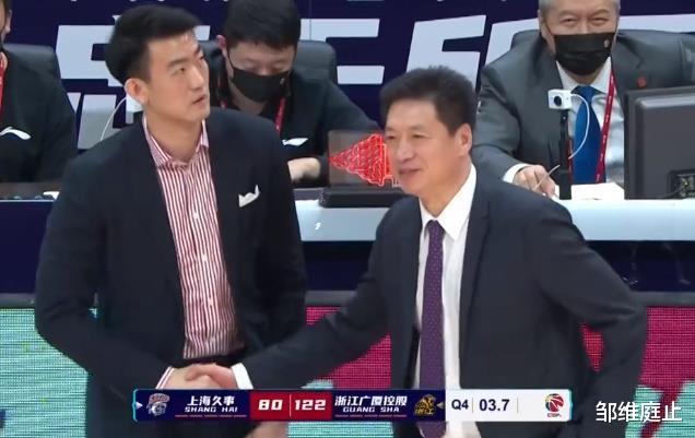 上海男篮|前国手引发矛盾，上海队42分惨败！李春江笑容满面，王博硬气！