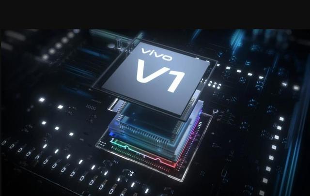 折叠屏|2022 年，手机「超大杯」消失了