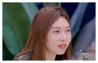 李佳琦|李佳琦与助理相爱相杀？旺旺职场逆袭路，业务能力出众性格还好？