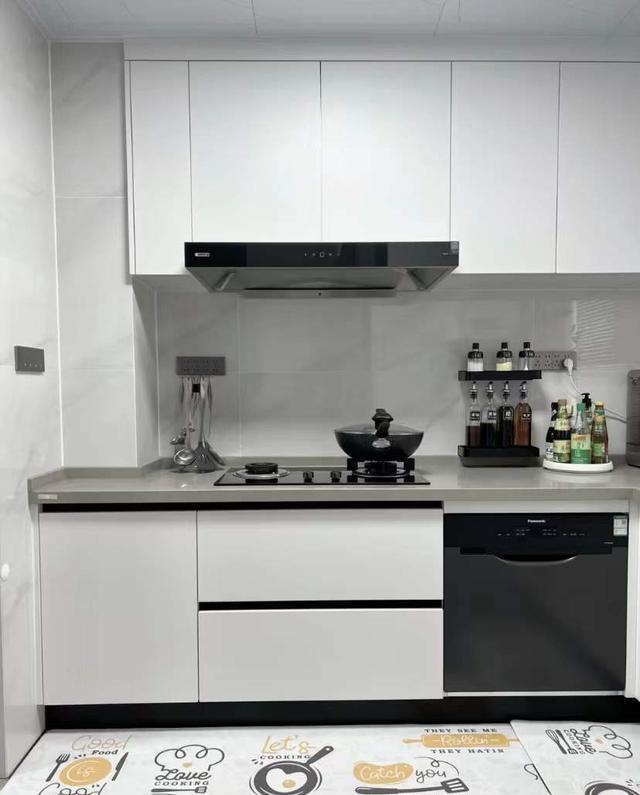 河南夫妻的精致生活,120的家,化繁为简,高级感已经藏不住了