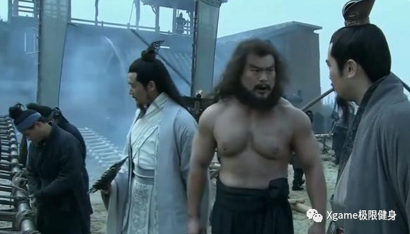 张飞|《新三国》张飞被网友吐槽太胖：那个?胸?无语了，有点恶心