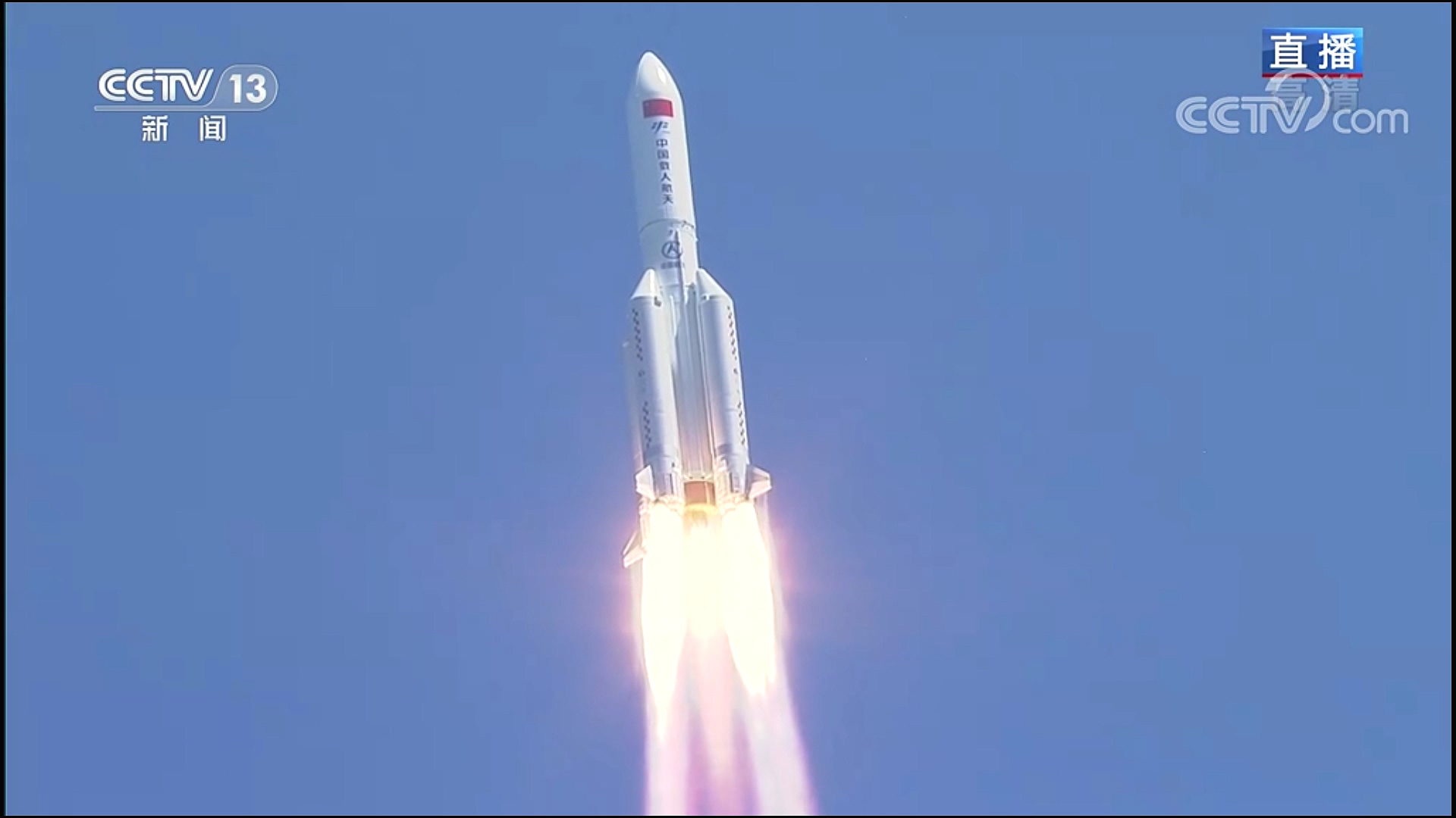 问天实验舱成功发射!中国空间站能住6人!国际空间站像垃圾堆?