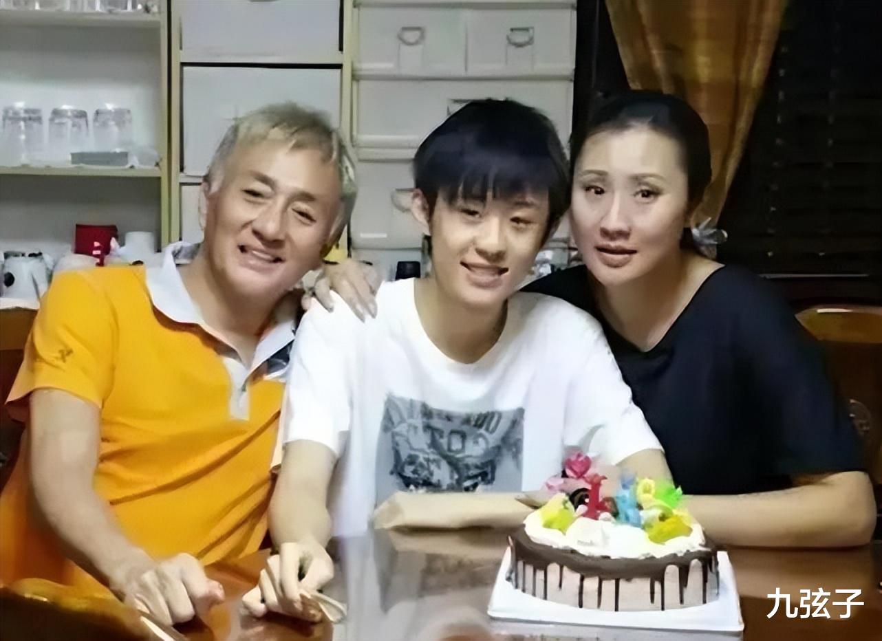 吴岱融|“风月”片模范夫妻，吴岱融和钟淑慧27年夫妻情深，余生不辜负