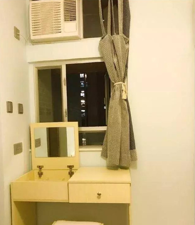 香港姑妈300多尺的豪宅,她说是豪华装修,一进屋内却看呆我了