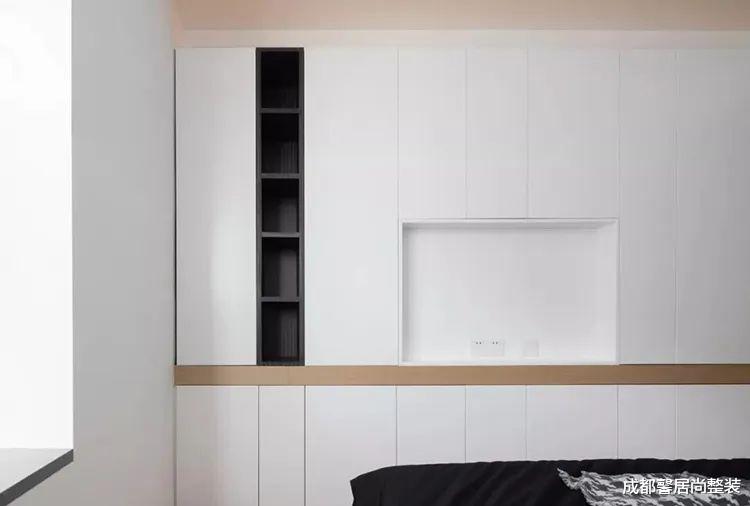 140㎡黑白灰木简约三室,合理利用承重墙