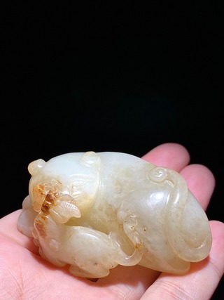 海豚|清中期 和田玉籽料 白玉 耄耋 猫蝶 纸镇