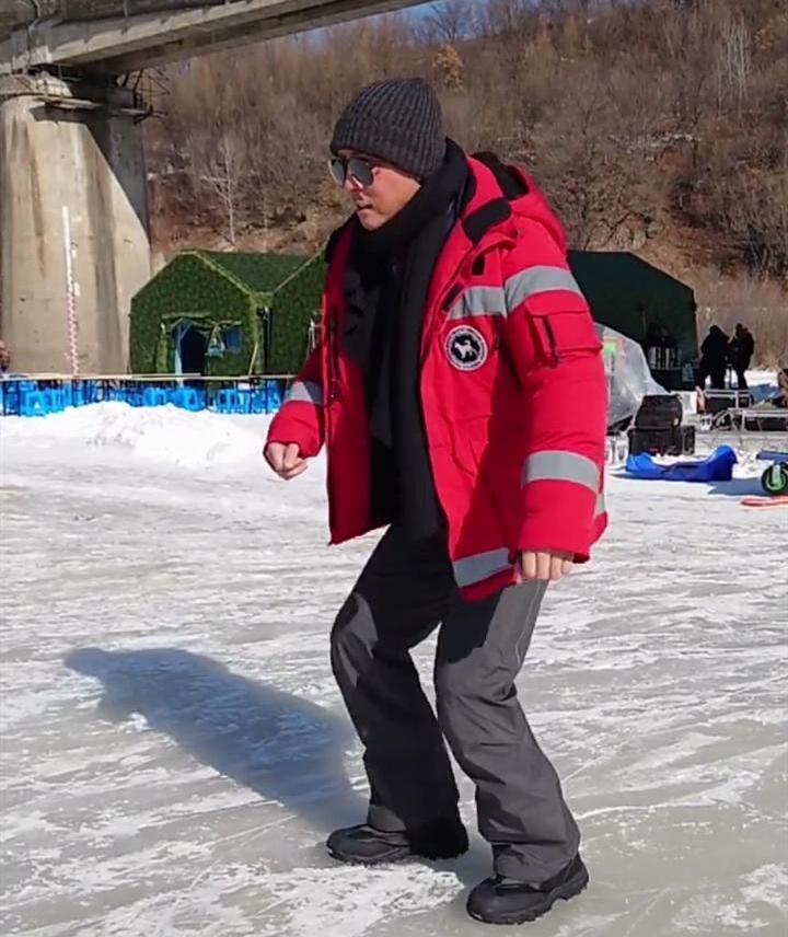 刘诗诗|赵文卓花式踢剑大火之后,甄子丹也跟着晒起了视频,却为啥被嫌弃了?