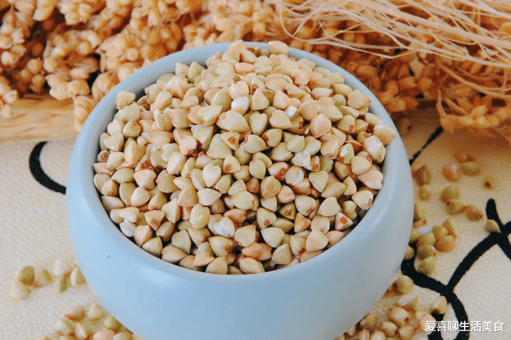 荞麦 春天来了,我一日三餐吃这5款主食,低脂高饱腹,一个月瘦了十来斤