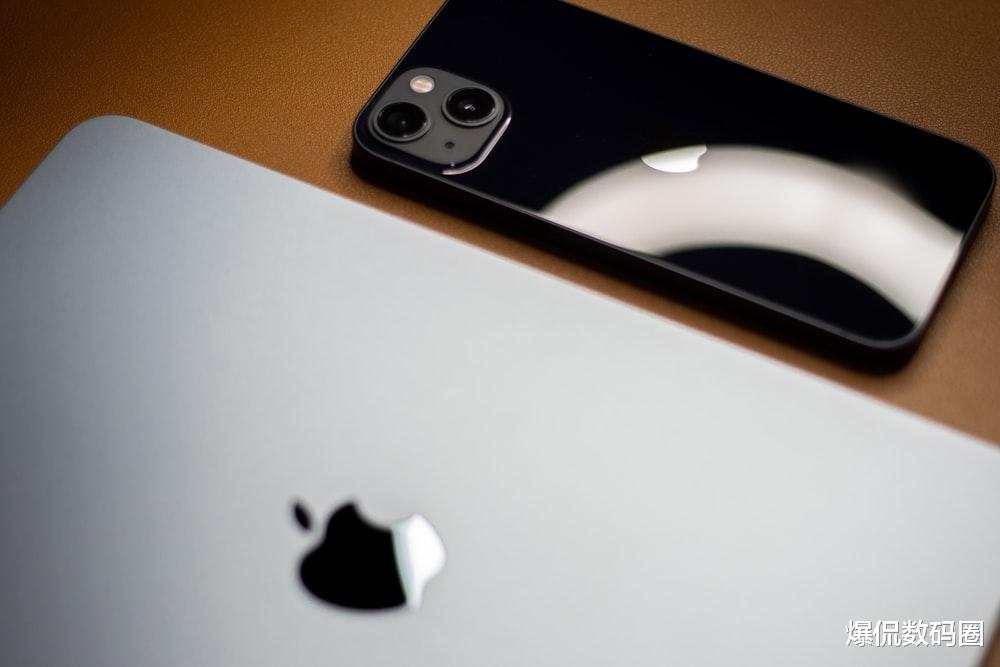 iPhone|国产手机销量暴跌，同比下降30.6%，但这家表现意外，卖得更好了