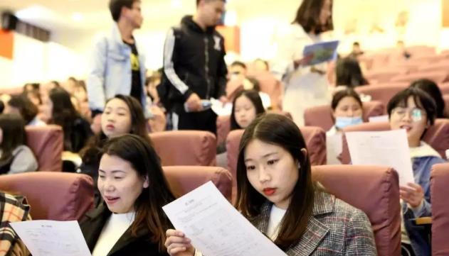 招聘|烟草公司人员晒“工资单”,超出预期想象,网友直呼:求收留!