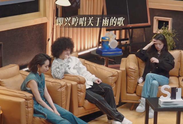 萧敬腾|《声生不息》新“雨神”诞生，3首歌唱漏演播厅，周笔畅开心大叫