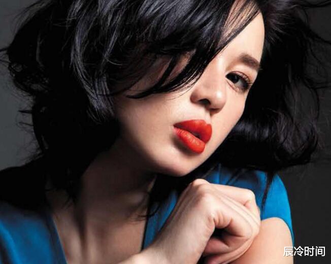 姐姐|余男的唇,李菲儿的腰,谭松韵的臀,这6位中年女星的性感很高级