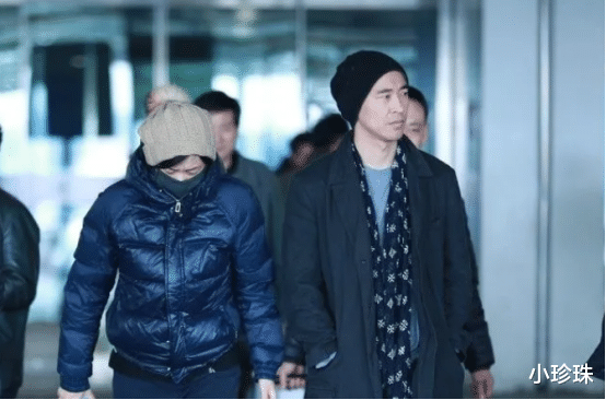 徐静蕾|徐静蕾和男友合体,邋遢暴露大妈身材,黄立兴偶像包袱太重