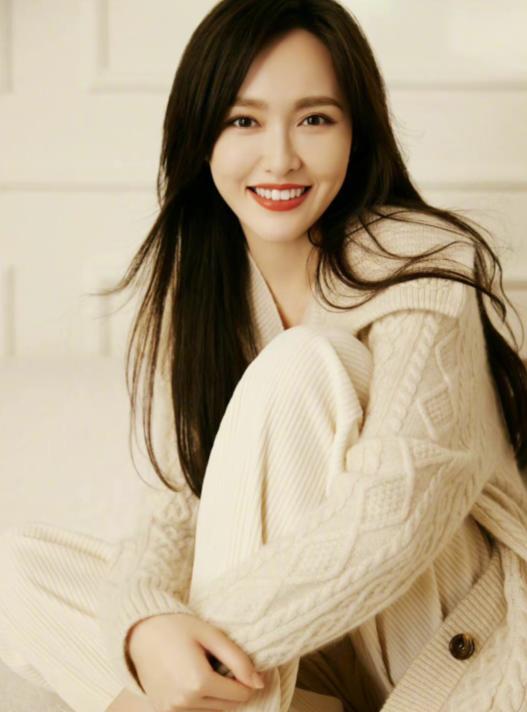 唐嫣|唐嫣工作室难做人,行程安排再度惹恼粉丝,看不下去就脱粉吧