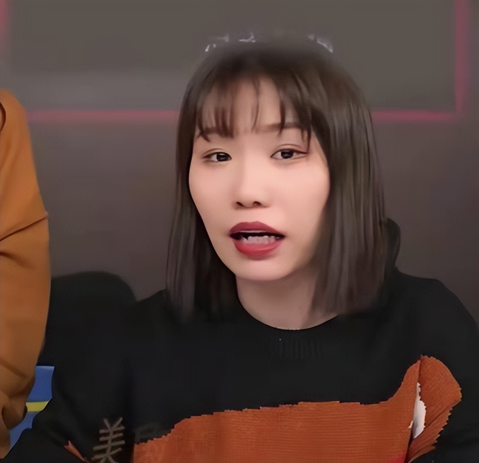 李佳琦|月薪30万年薪400万！李佳琦助理旺旺凭什么？2件事证明她值这个价