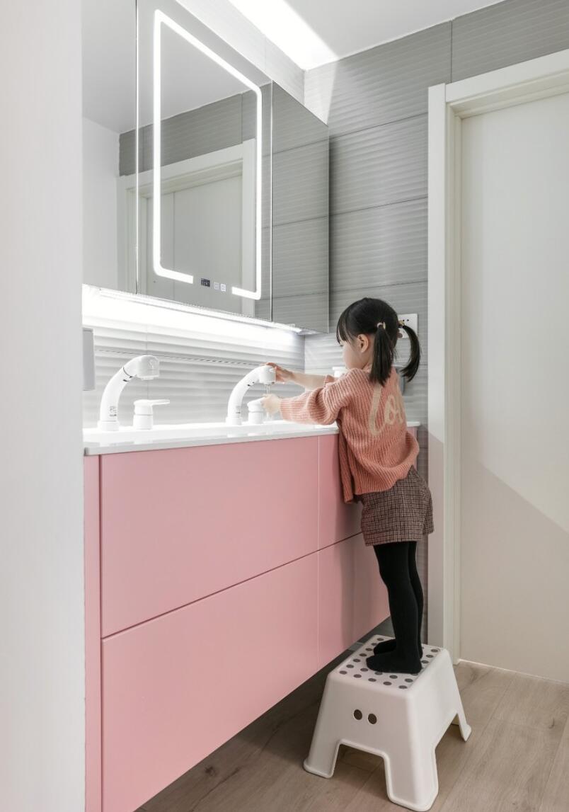 阳台不放洗衣机，卫生间四分离，她110㎡家，处处都是惊喜