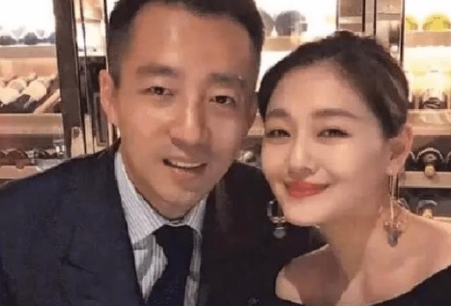 张兰|张兰一人手撕大、小、老S三人帮，以家丑打广告直播五天赚6000万