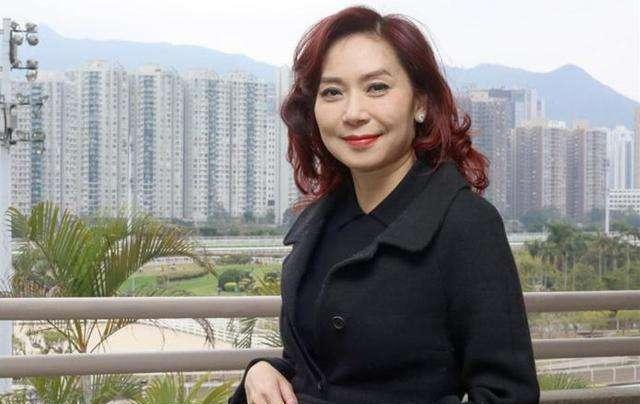 邝美云|张曼玉打死也想不到，当年给她代唱的姑娘，后来会让两大富豪青睐