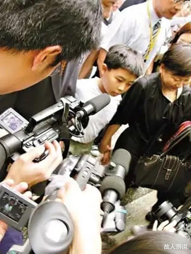 香港浸会大学|神童沈诗钧：9岁上大学, 今23岁成教授, 称已加入美籍，不打算回国