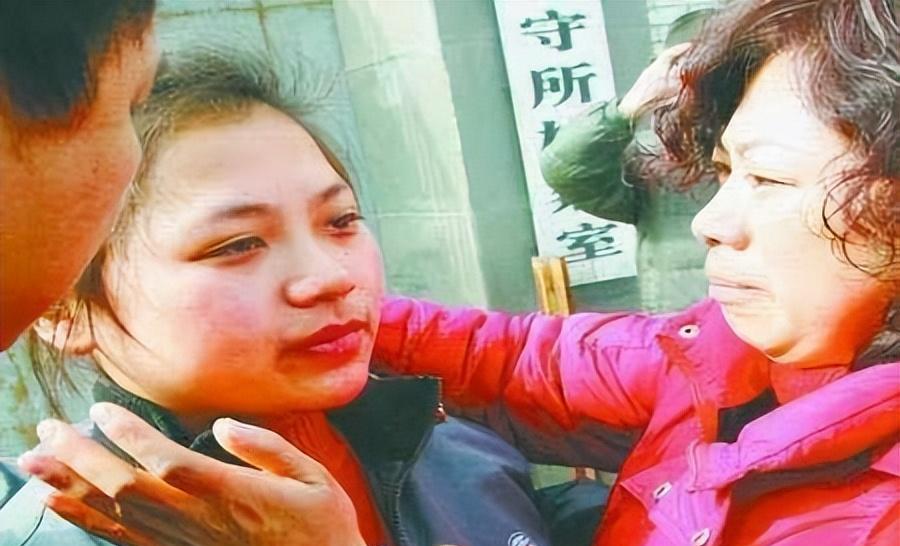 19岁少女杀害孪生妹妹,女孩:就算给我第二次机会,我还是会这样