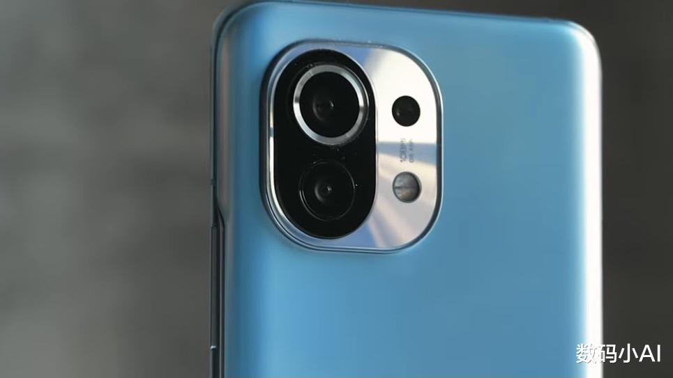 红米手机|从4699降到2699元，2K曲面屏+1亿像素，红米K50不香了？