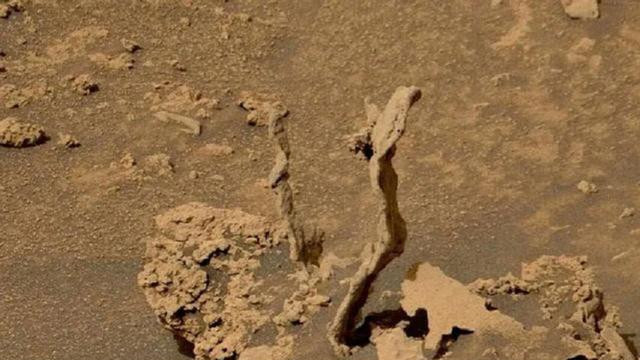 好奇号又立功！在火星上发现了一条“眼镜蛇”，竟30多亿岁