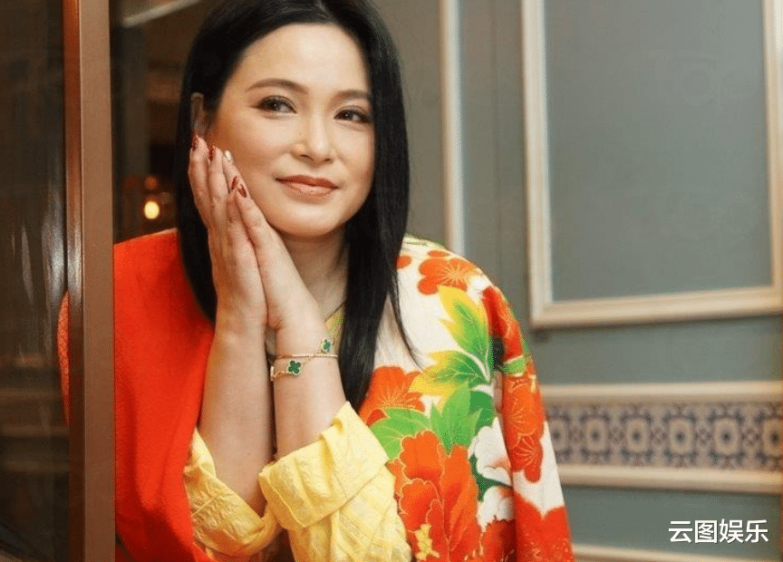 樊亦敏 知名女星被疾病困扰身材肿胀,减肥33斤重拾美貌,曾与吴京传绯闻