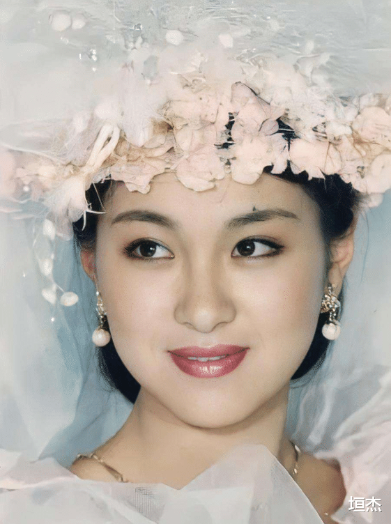 王艳|8位已退圈女星：因绝美古装扮相走红，王艳、孙莉、阳光可惜了