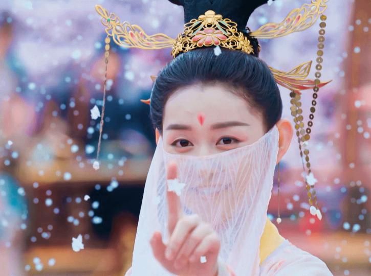 明星|这12位面纱遮面的女明星你能认出10位，算你厉害