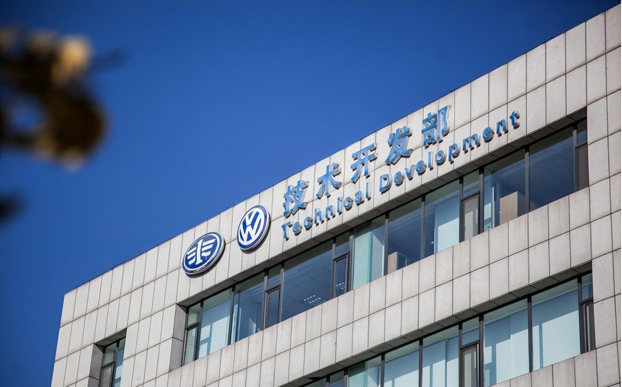 小米科技|出手就是178亿，德国“锦上添花”，押注中国芯片，不惧美国威胁