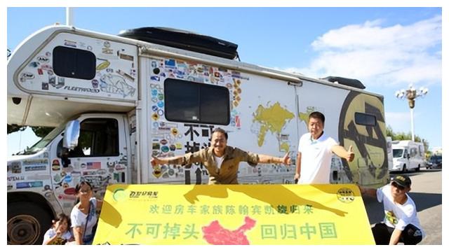 何炅|“人走茶凉”何炅:揭娱圈黑幕遭资本报复,唯有沈腾马丽前来报恩