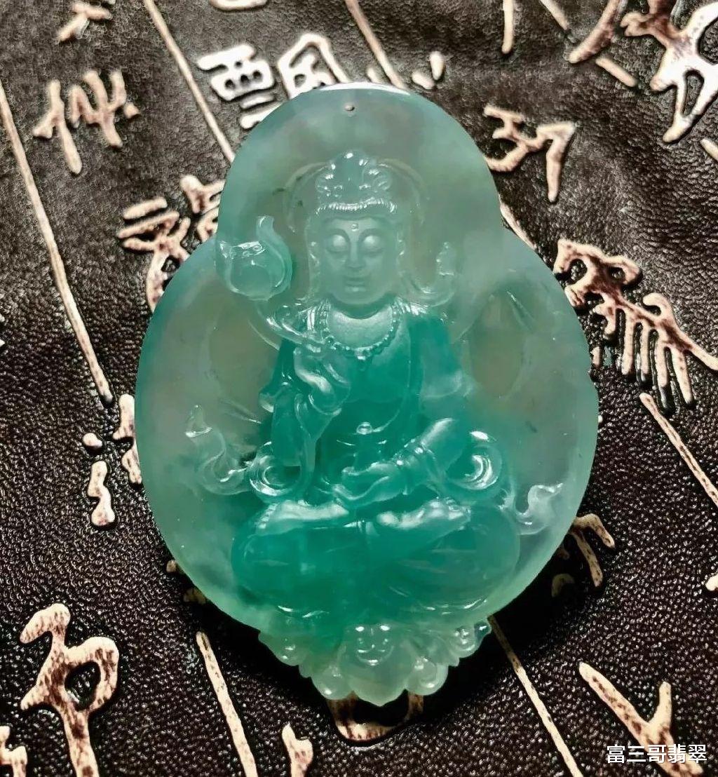 |玉赏 ▏妙哉持莲观世音，钵头摩华净妙香